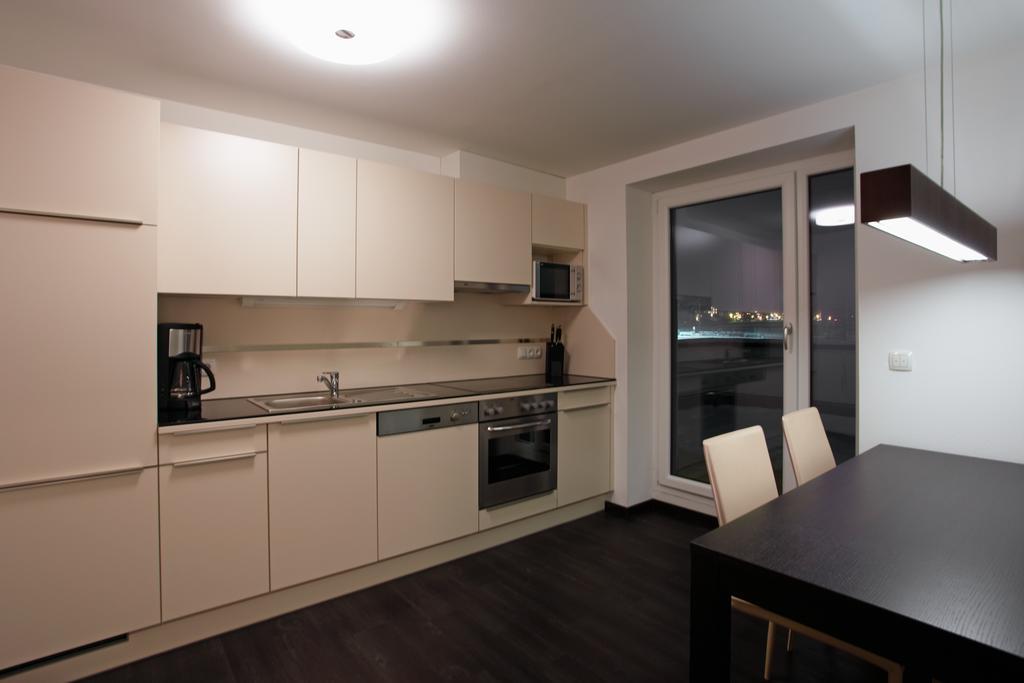Ischglliving Family Appartements Bagian luar foto