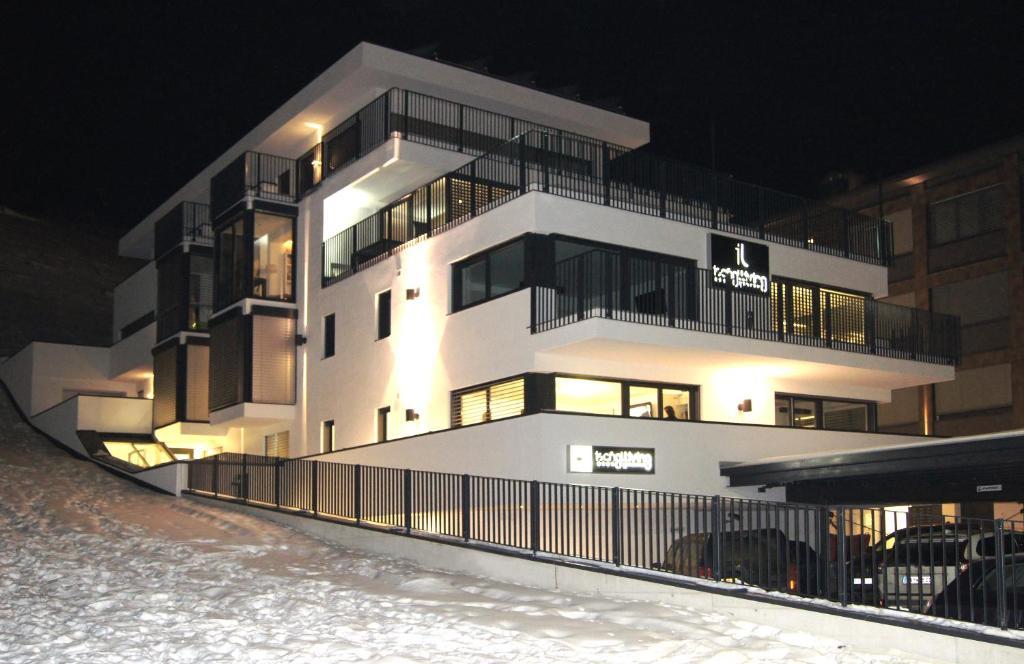 Ischglliving Family Appartements Ruang foto