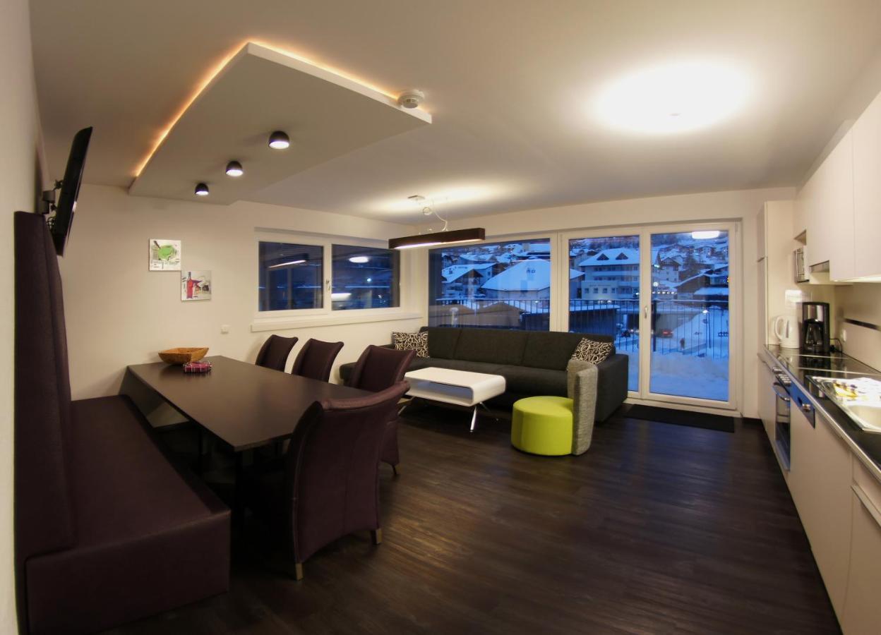 Ischglliving Family Appartements Ruang foto
